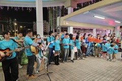 20251224Caroling03