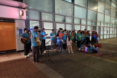 20251224Caroling09