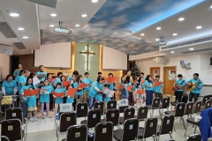 20251224Caroling11